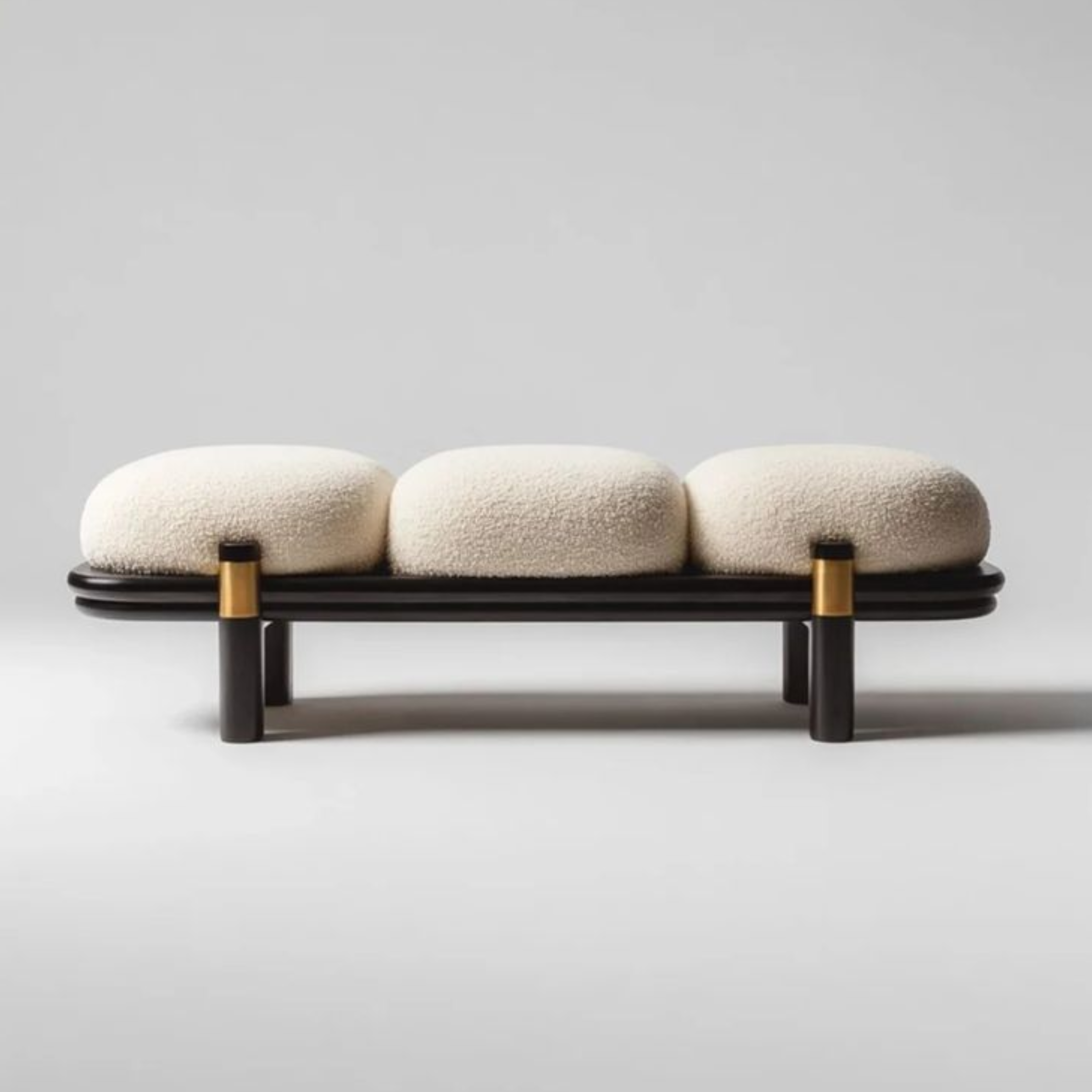Trivara Entry Bench (EB008)