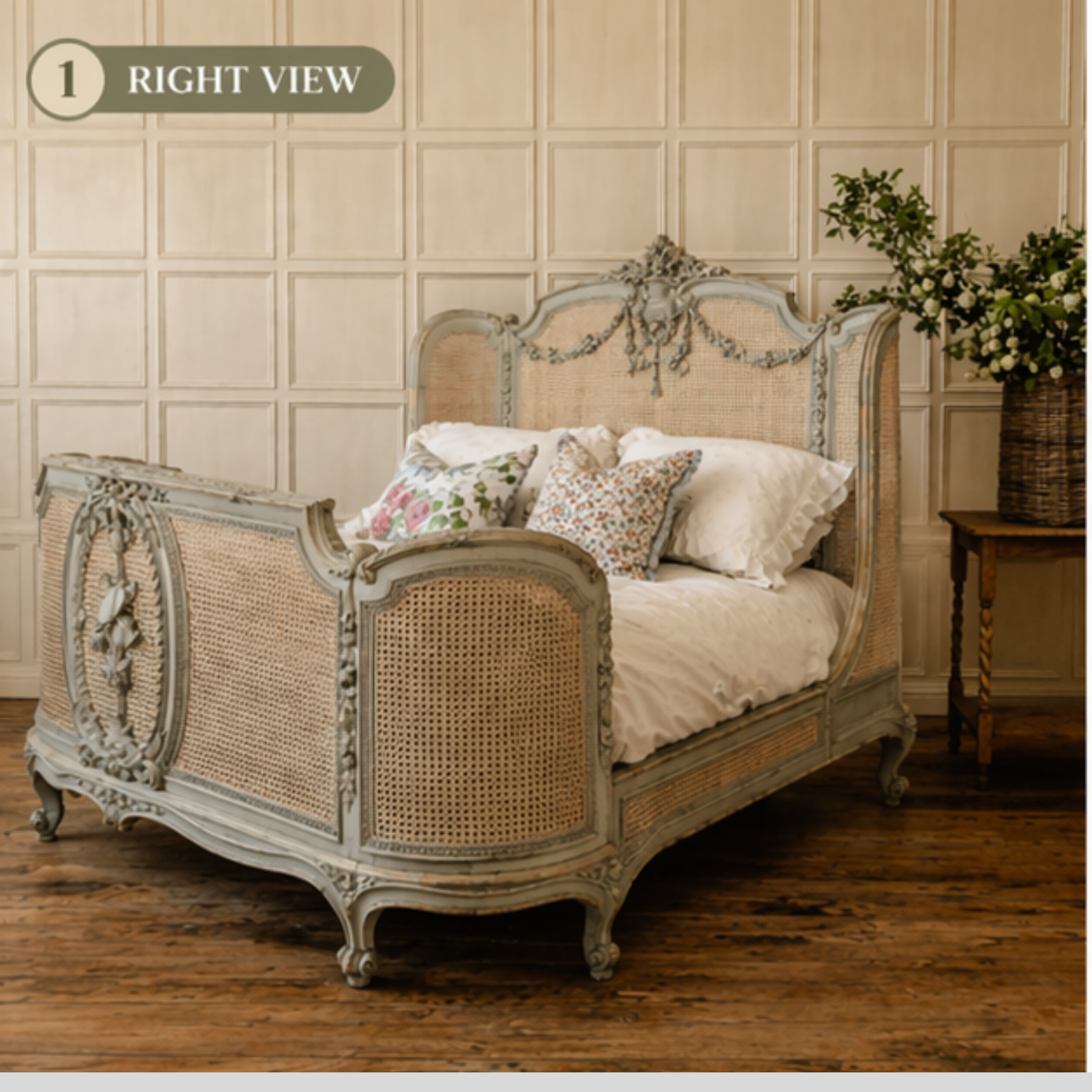 Elthara Bed (B034)