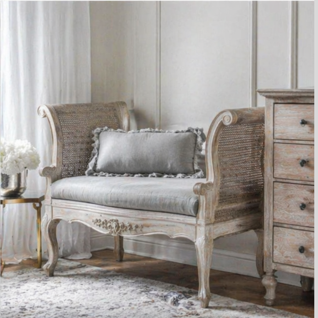 Aveline Bench (BB001)