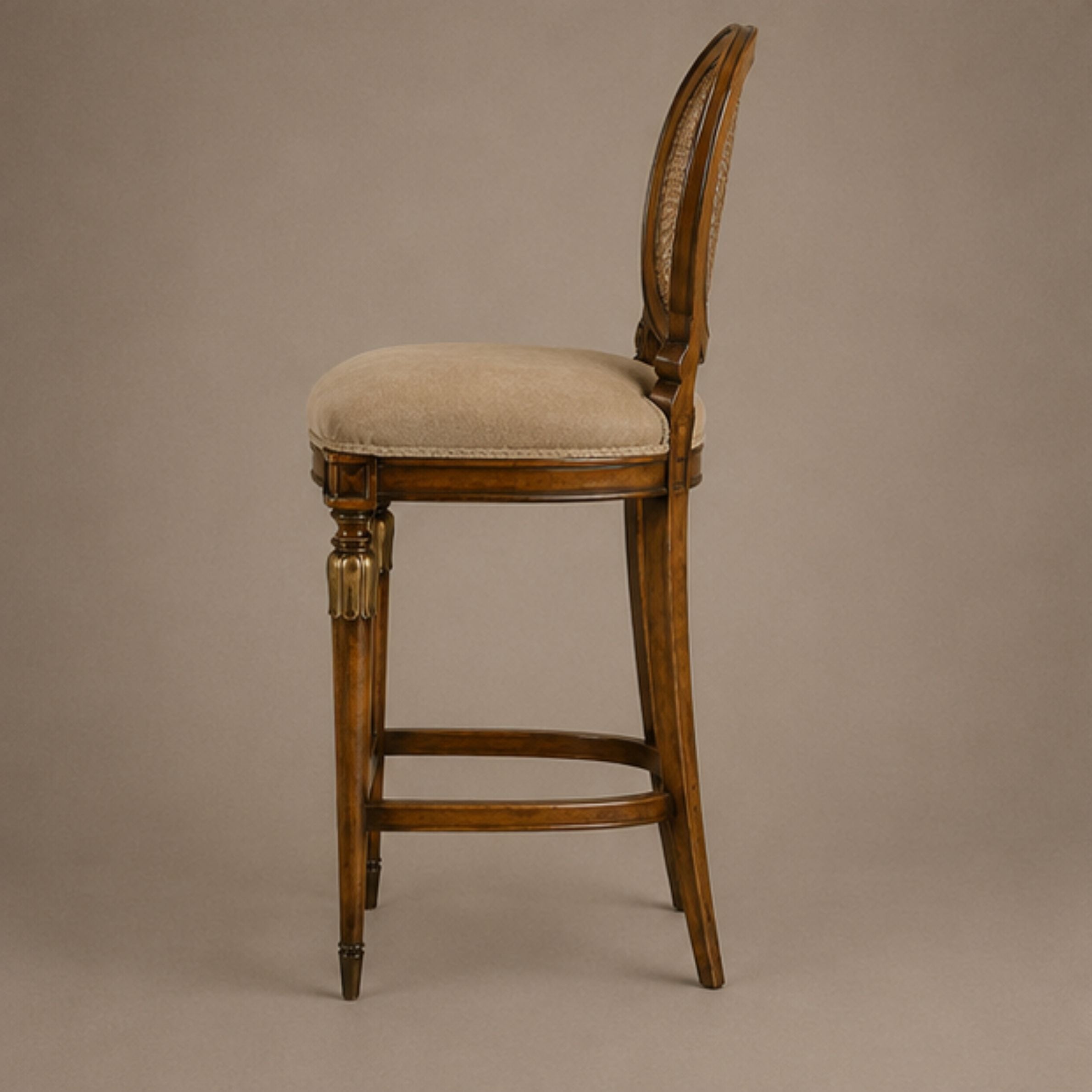 Kohinoor Cane Medallion Stool (BS017)