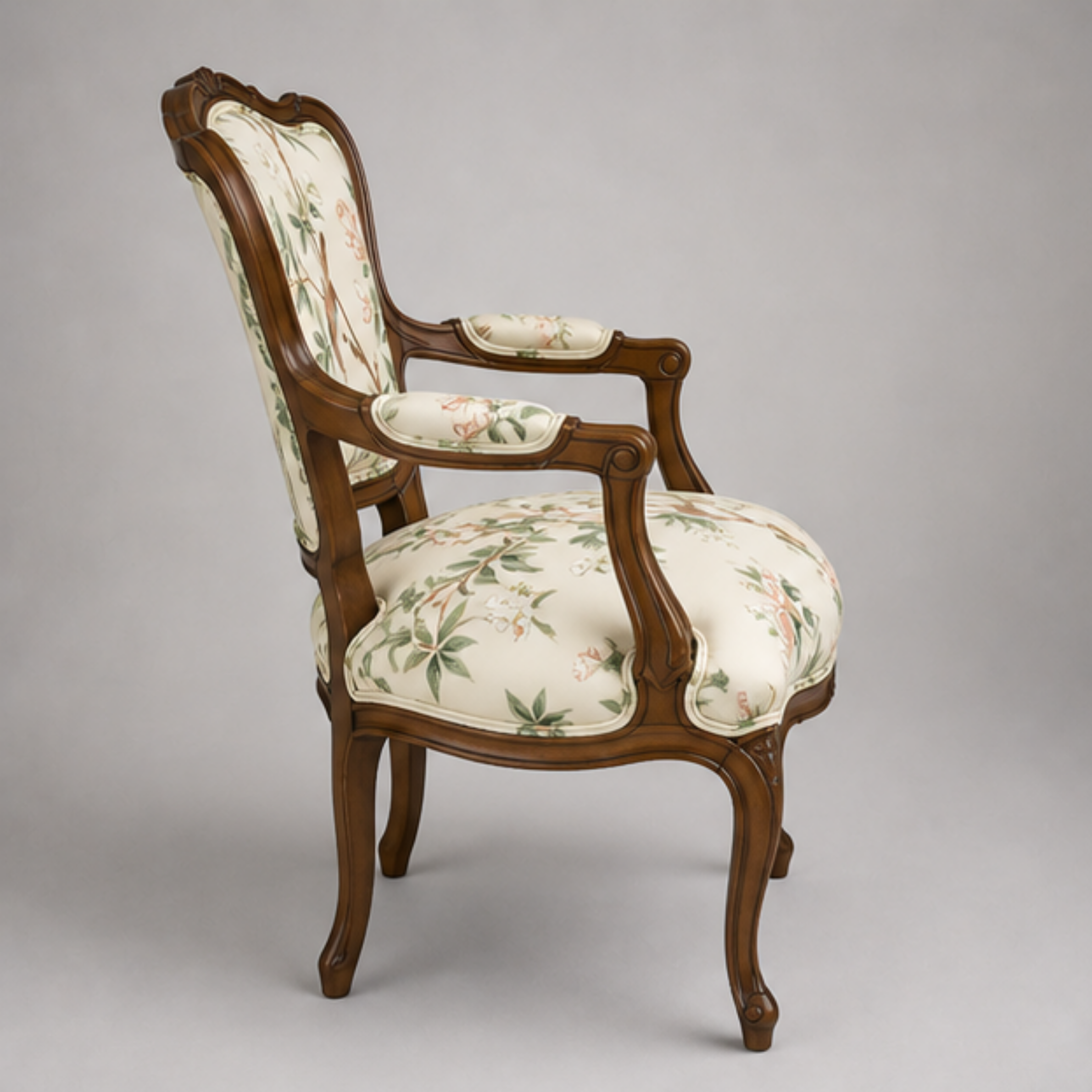 Aurion Classic Chair (A022)