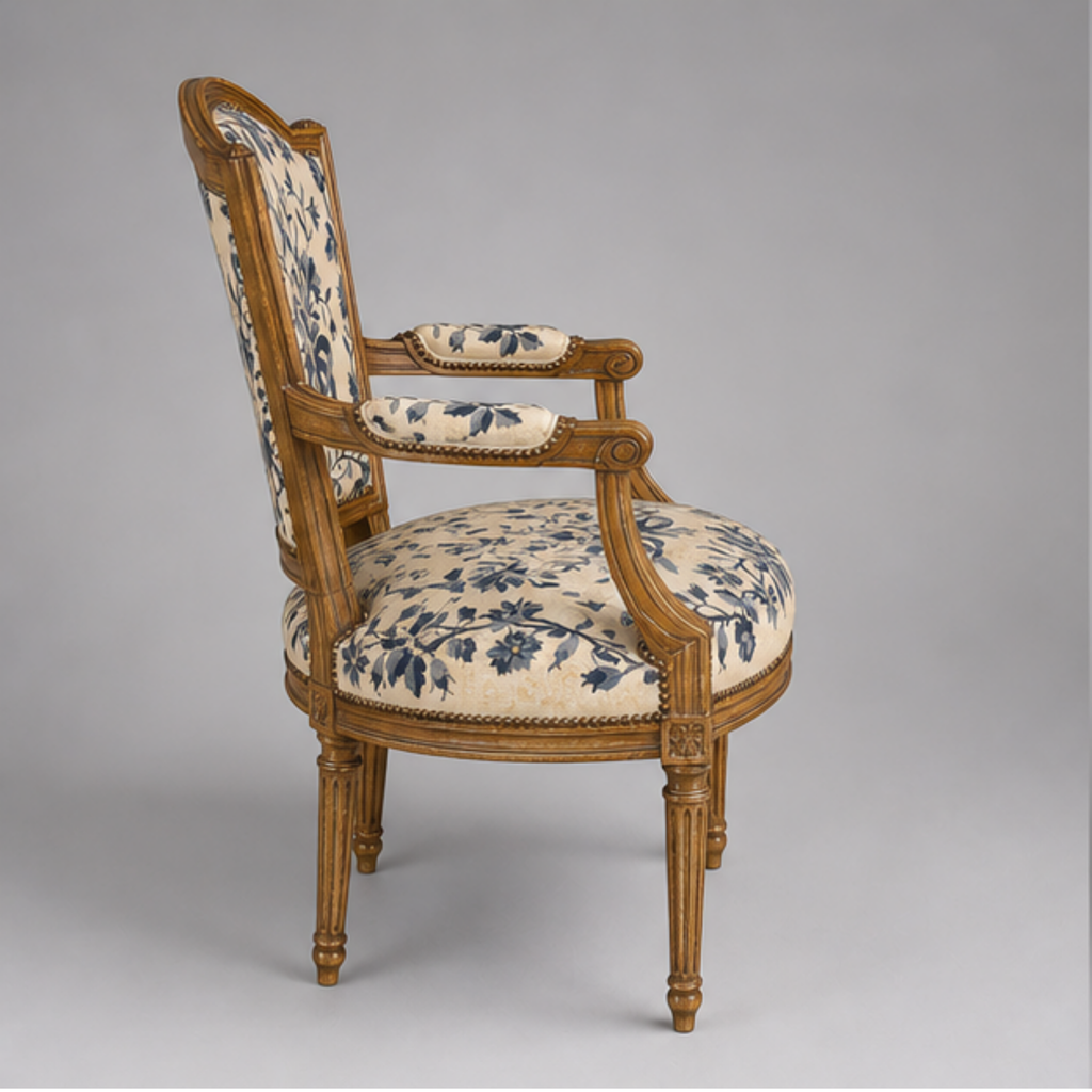 Virelle Royal Chair (A023)